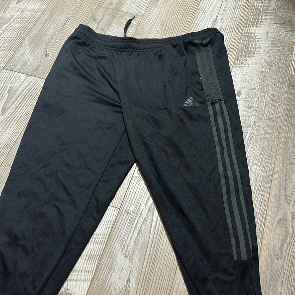 Adidas aero ready XL sweatpants